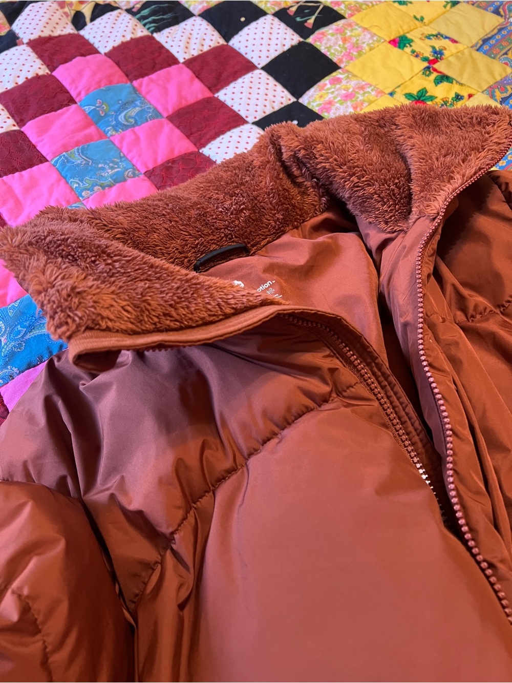 All in motion Rust Puffer Jacket L - Picture 8 of 10